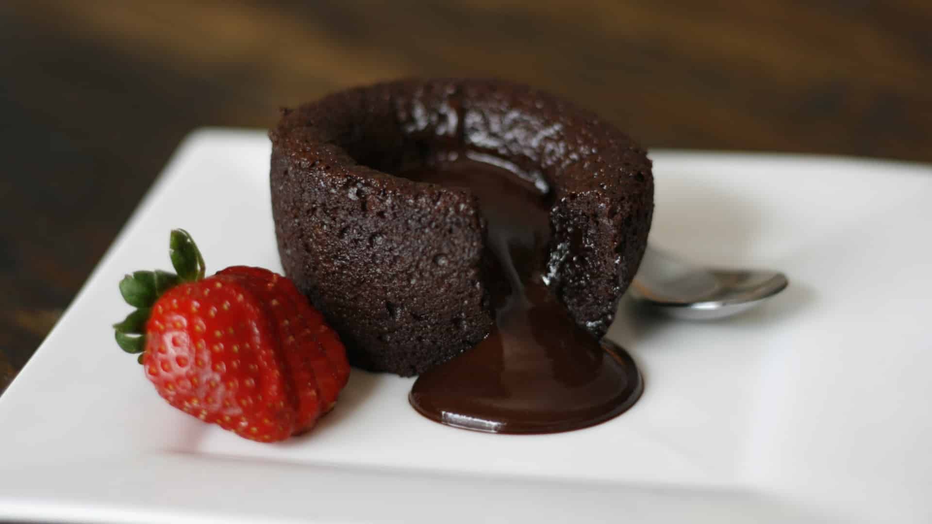 Bitter Çikolatalı Sufle Tarifi